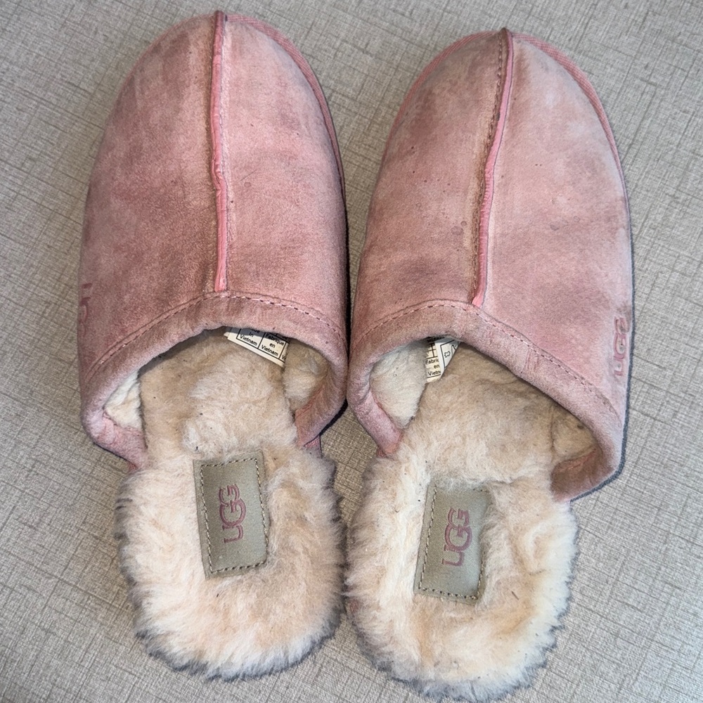 UGG Pearle Water-resistant Suede Slippers light pale pink cozy soft warm 7